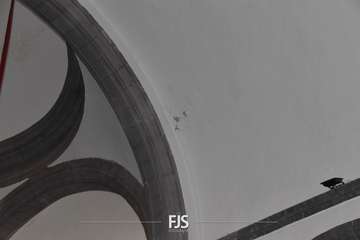 Humedades que presenta el templo neoclásico de Los Llanos/Francisco Javier Santana.